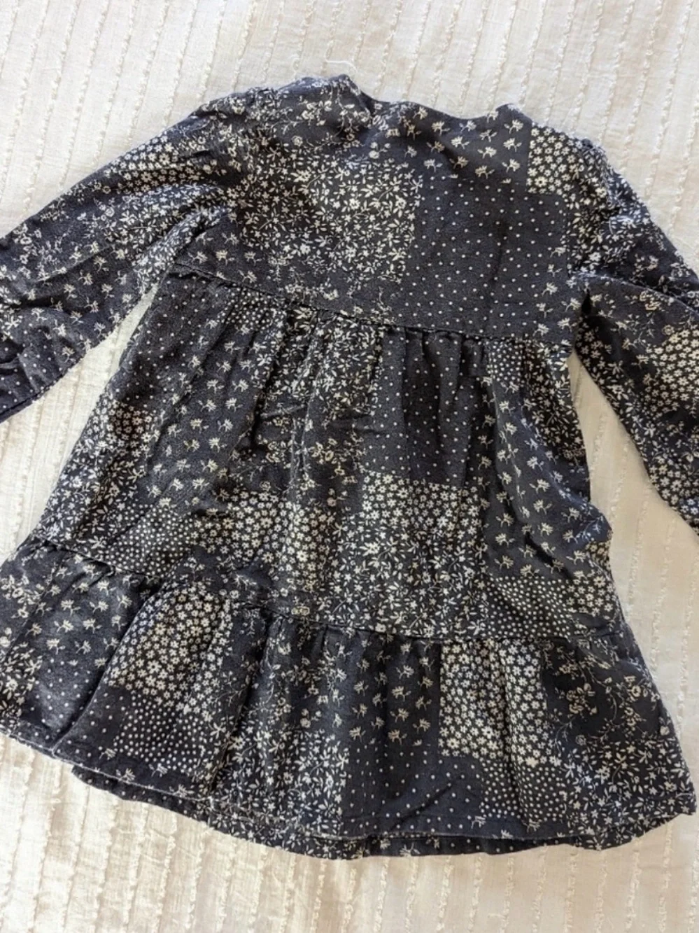 NWOT OshKosh Patchwork Navy Blue and White Floral Dress Buttons